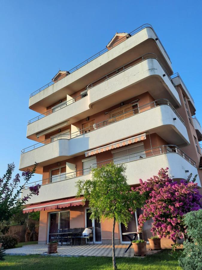 Apartman Luce Шибеник Экстерьер фото